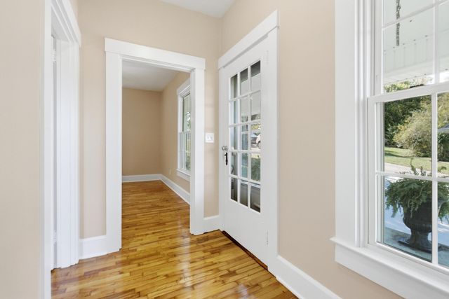 404 Mccreary Avenue, Frankfort, KY 40601