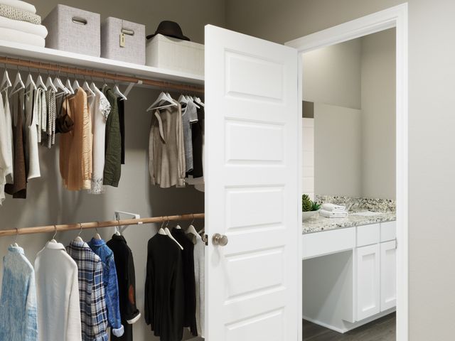 8017 Charlestown Lane, Fort Worth, TX 76140