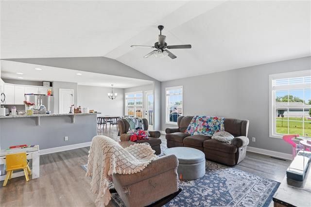 447 Fairbanks Ave, Bowling Green, KY 42101