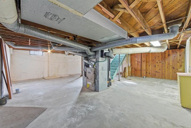 141 N Oliver Ave, Wichita, KS 67208