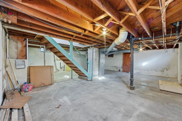 141 N Oliver Ave, Wichita, KS 67208