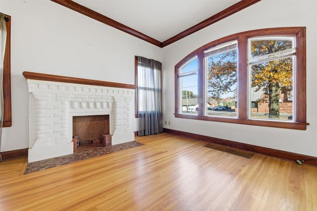 141 N Oliver Ave, Wichita, KS 67208