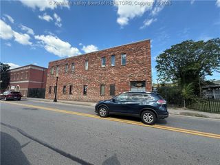 1422 Washington Street E, Charleston, WV 25301