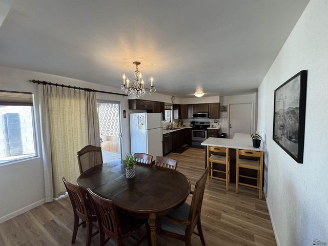 1956 San Gabriel Dr, Yuma, AZ 85365