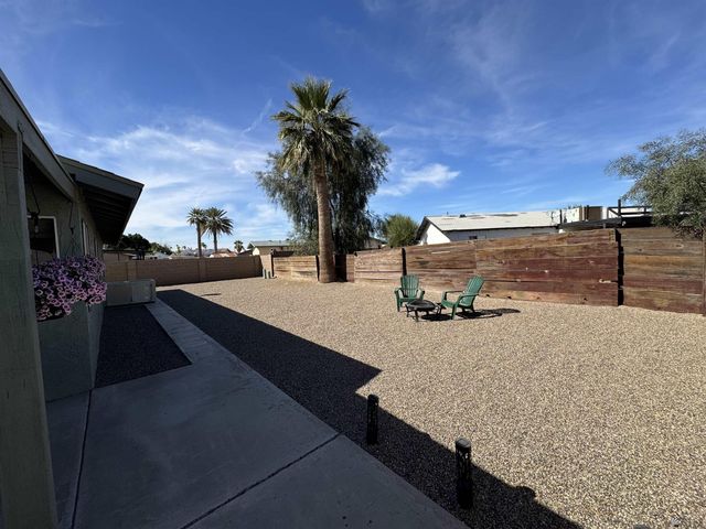 1956 San Gabriel Dr, Yuma, AZ 85365