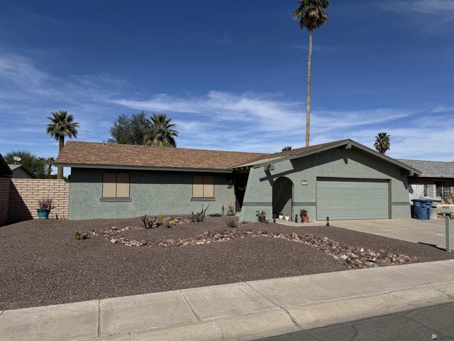 1956 San Gabriel Dr, Yuma, AZ 85365