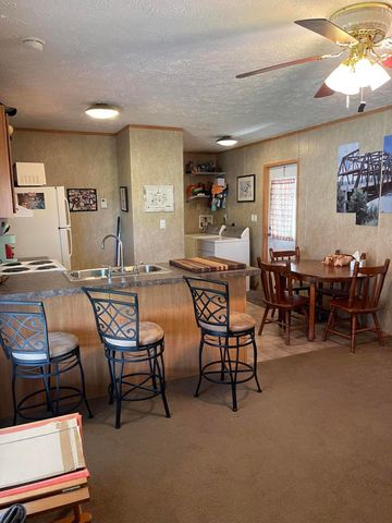 183 Circle Lane, Burnside, KY 42519