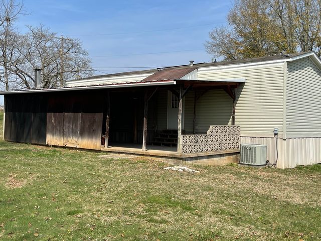 183 Circle Lane, Burnside, KY 42519