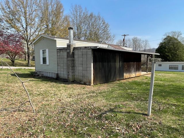 183 Circle Lane, Burnside, KY 42519