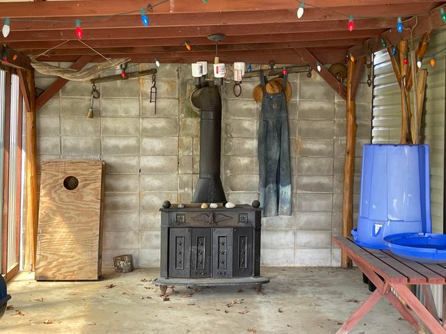 183 Circle Lane, Burnside, KY 42519