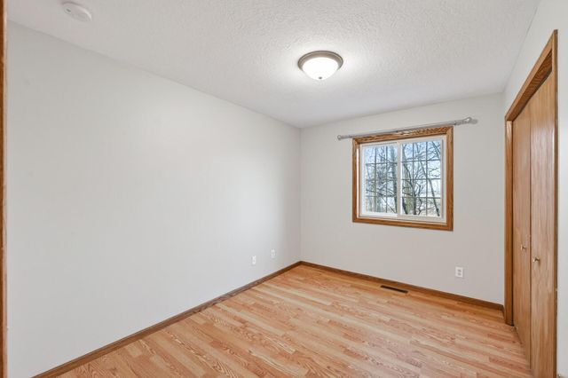 1927 Stark Road, Harris, MN 55032