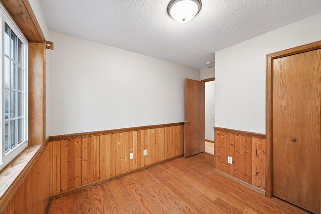 1927 Stark Road, Harris, MN 55032