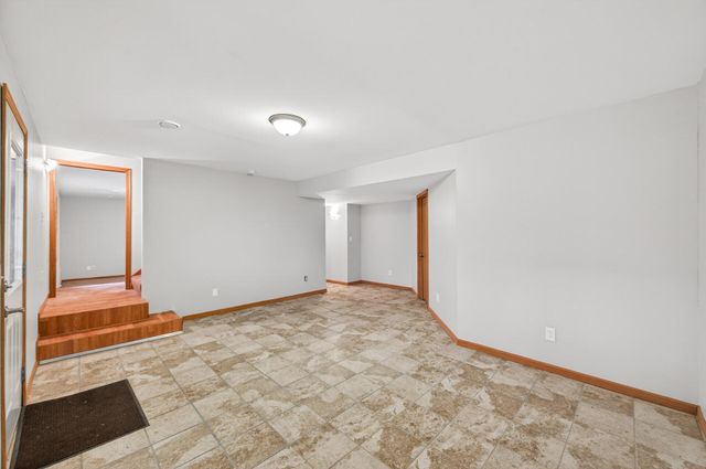 1927 Stark Road, Harris, MN 55032