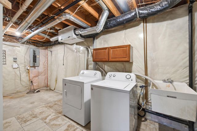 1927 Stark Road, Harris, MN 55032