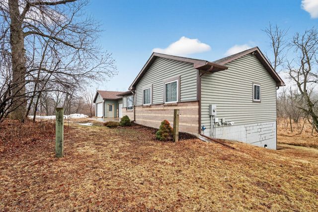 1927 Stark Road, Harris, MN 55032