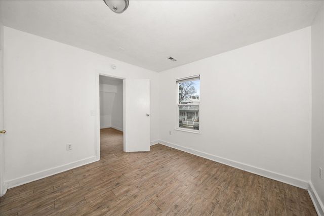 613 W Knox Ave, Spokane, WA 99205