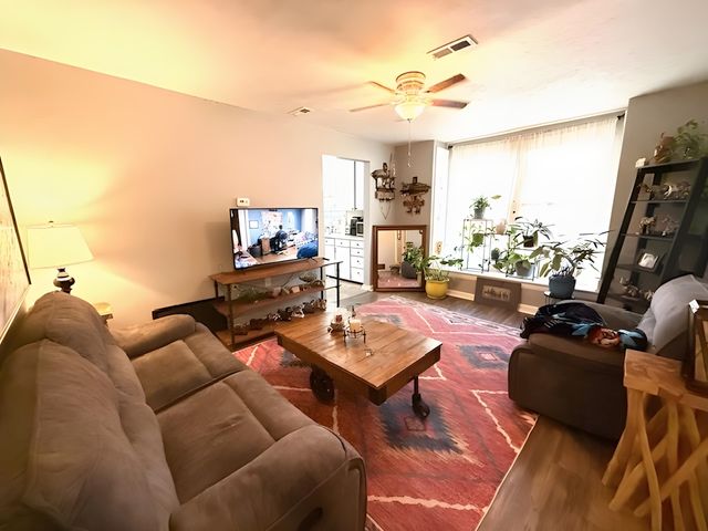 613 W Knox Ave, Spokane, WA 99205