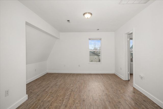 613 W Knox Ave, Spokane, WA 99205