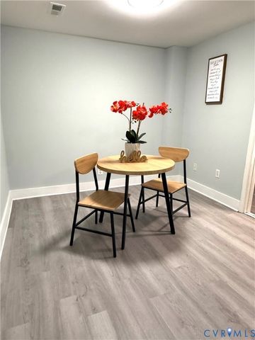 1748 Youngs Rd, Petersburg, VA 23803