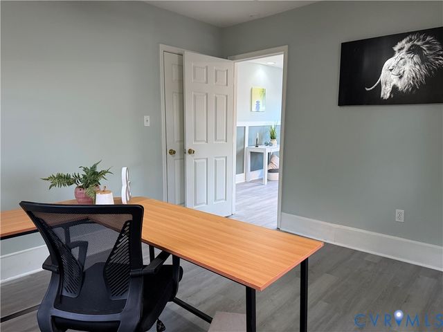 1748 Youngs Rd, Petersburg, VA 23803