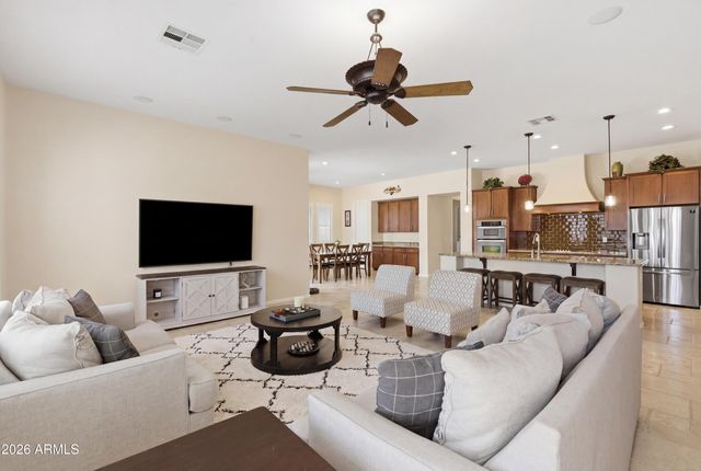 1159 W Tonto Place, Chandler, AZ 85248