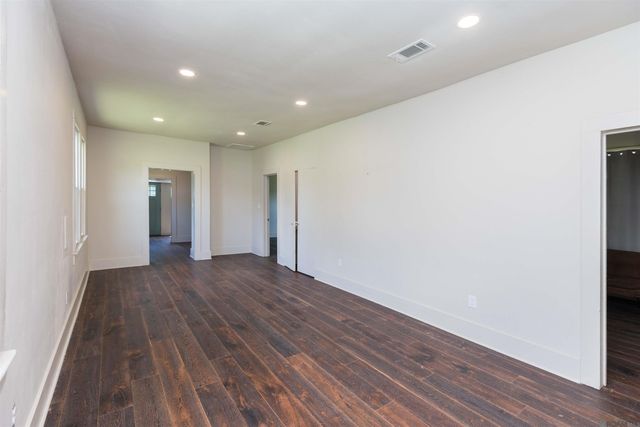 8425 Elliot Rd, Baton Rouge, LA 70817
