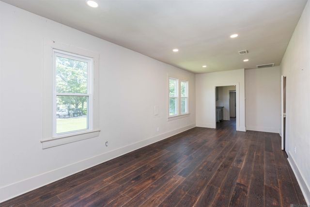 8425 Elliot Rd, Baton Rouge, LA 70817