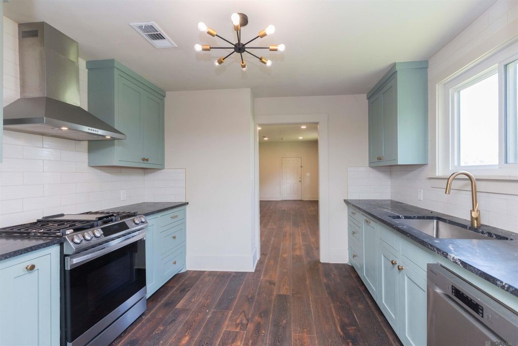 8425 Elliot Rd, Baton Rouge, LA 70817