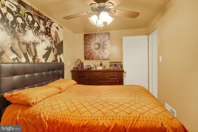 2130 KENSINGTON ST, Harrisburg, PA 17104