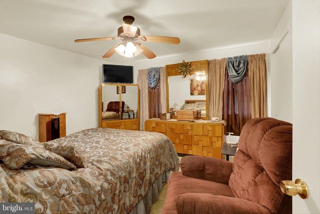 2130 KENSINGTON ST, Harrisburg, PA 17104