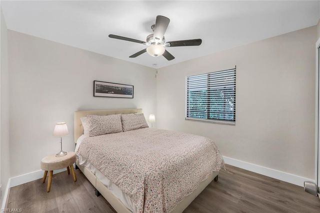 815 Victoria DR # 207, Cape Coral, FL 33904