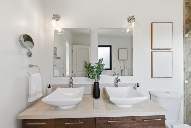 1120 17th Avenue, Redwood City, CA 94063