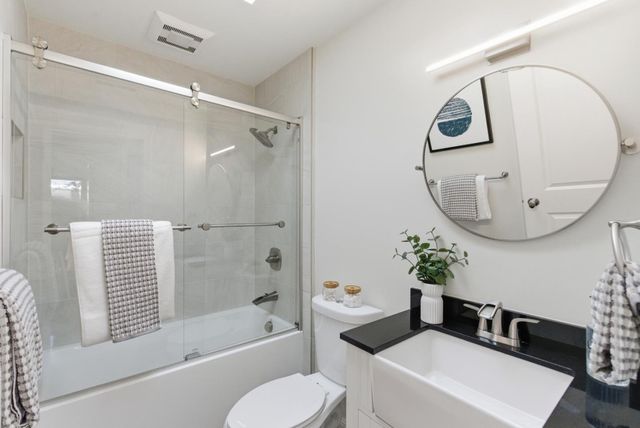 1120 17th Avenue, Redwood City, CA 94063