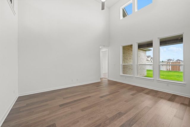 217 Pacific Grove CIR, Liberty Hill, TX 78642