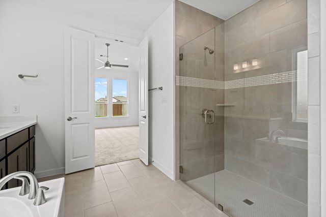 217 Pacific Grove CIR, Liberty Hill, TX 78642