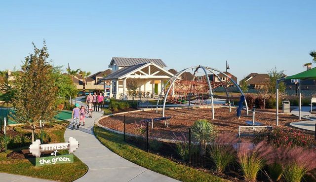 217 Pacific Grove CIR, Liberty Hill, TX 78642