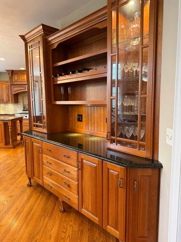 822 Waters Edge Drive, South Elgin, IL 60177