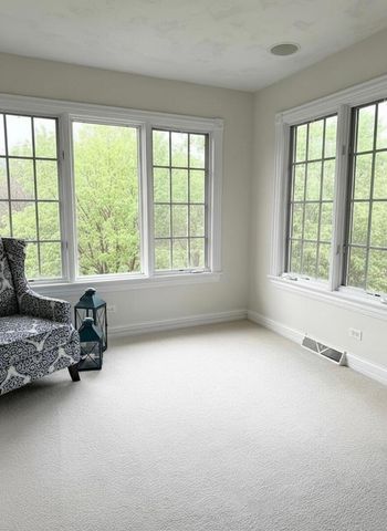 822 Waters Edge Drive, South Elgin, IL 60177