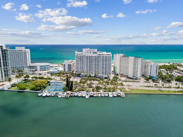 5401 Collins Ave 832, Miami Beach, FL 33140