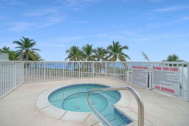 5401 Collins Ave 832, Miami Beach, FL 33140