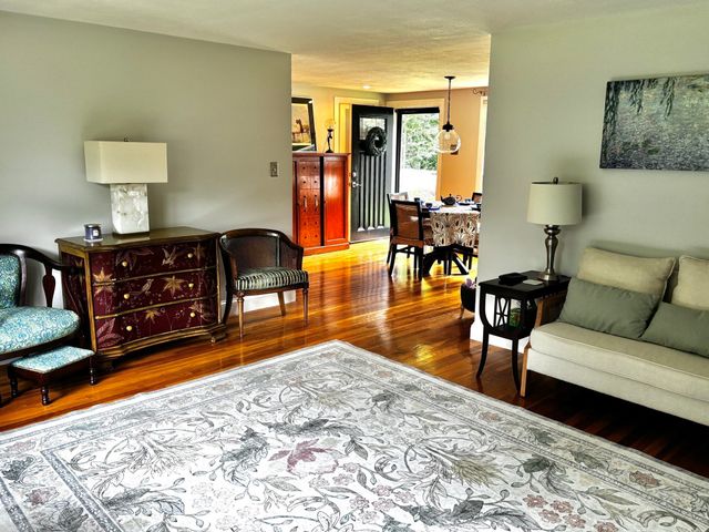 450 Center St, Pembroke, MA 02359