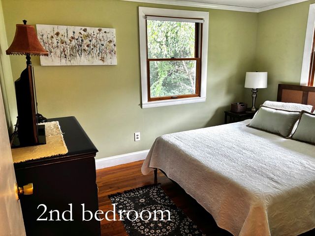 450 Center St, Pembroke, MA 02359