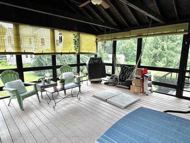 450 Center St, Pembroke, MA 02359