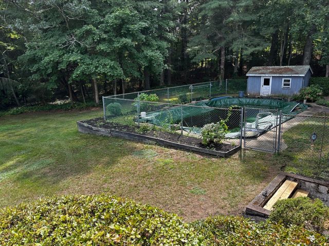 450 Center St, Pembroke, MA 02359