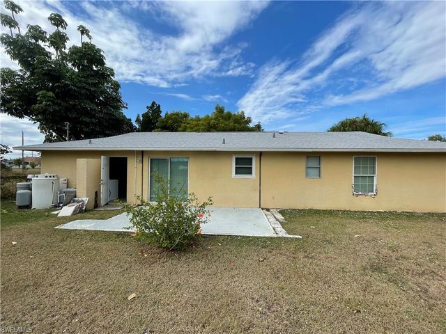 2505 NE 22nd PL, Cape Coral, FL 33909