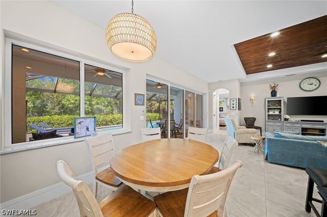 2291 Thomasson DR, Naples, FL 34112