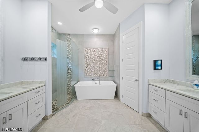 2291 Thomasson DR, Naples, FL 34112
