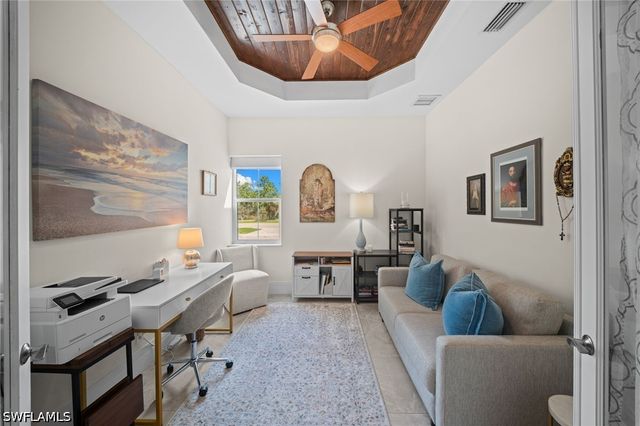 2291 Thomasson DR, Naples, FL 34112