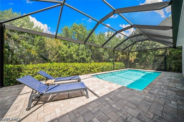 2291 Thomasson DR, Naples, FL 34112