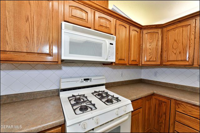 14101 KOSHARE Court, El Paso, TX 79938